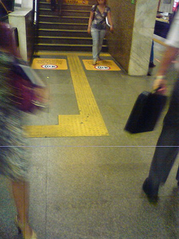 Piso Podotátil Podotátil Alerta Amarelo